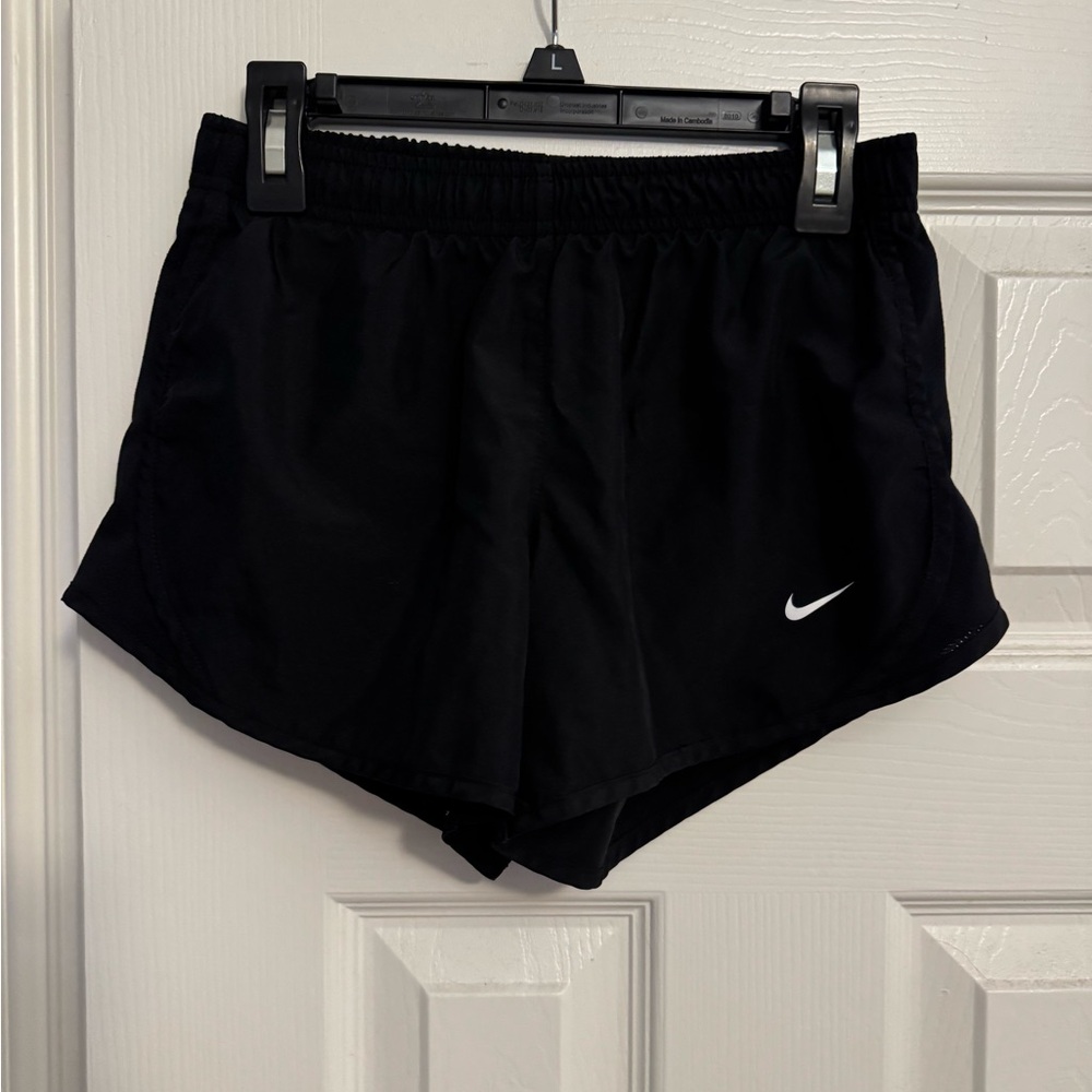 Nike Black Athletic Shorts Lightweight Breathable
